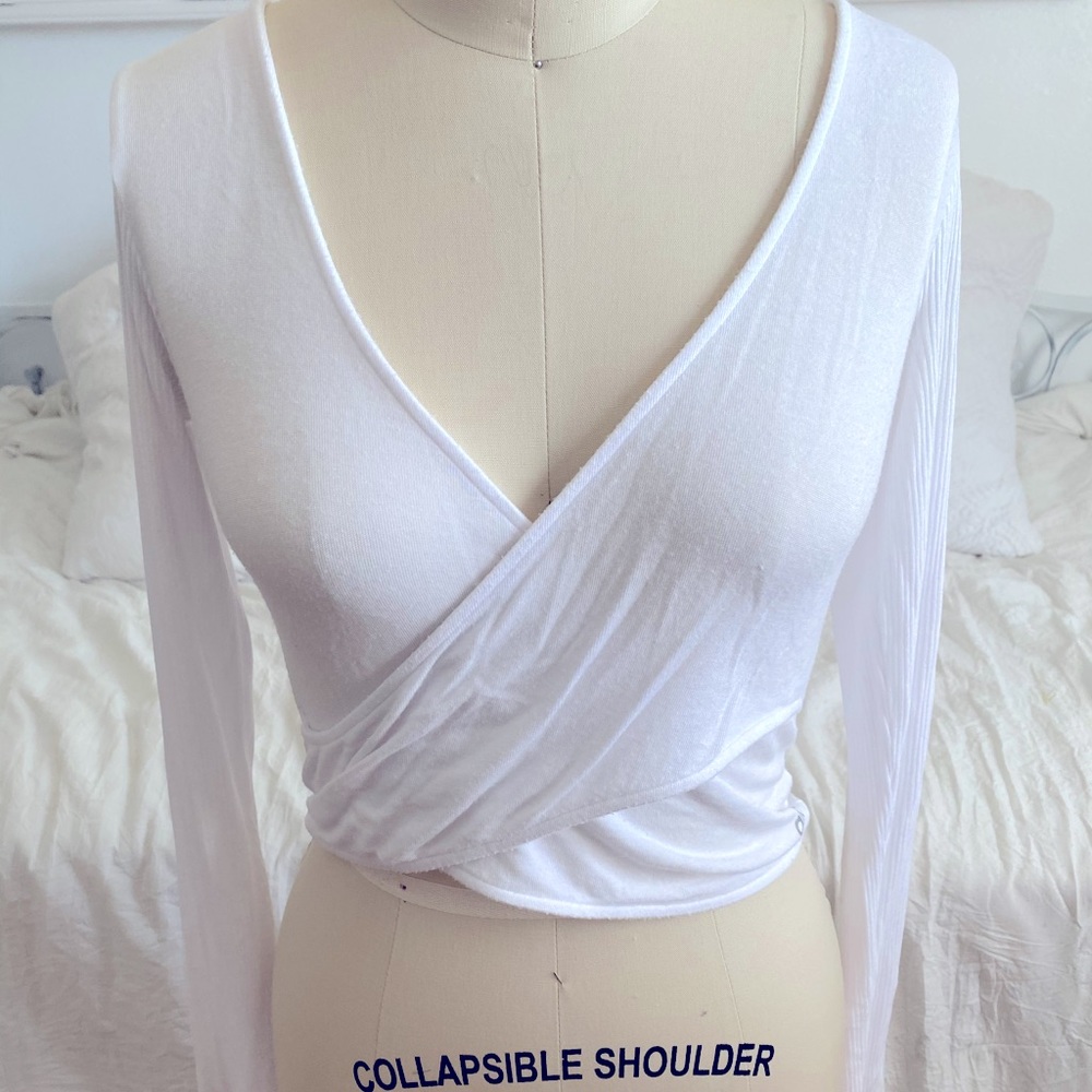 Alo yoga crop top